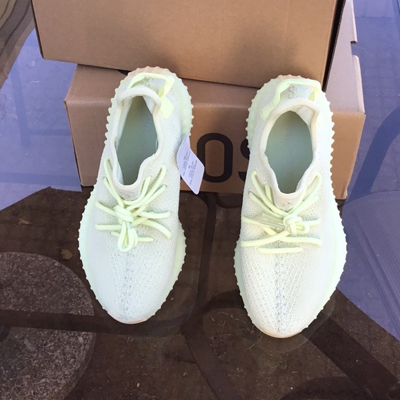 yeezy boost 350 v2 womens